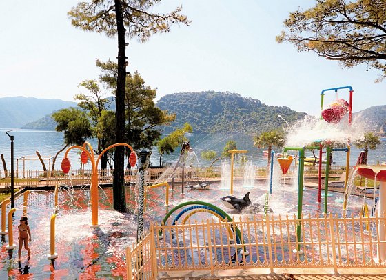 Orka Lotus Beach