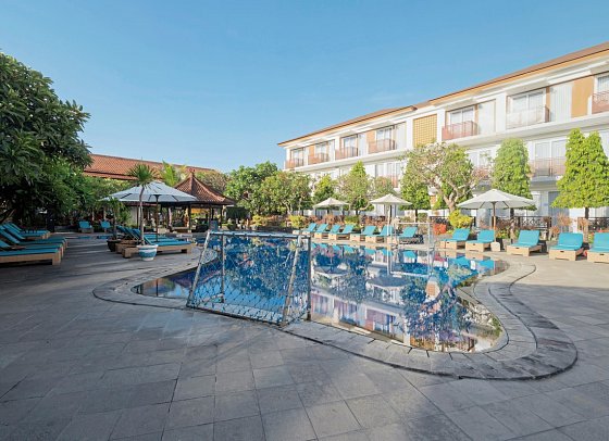 Kuta Beach Club Hotel