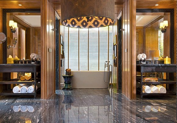 Hotel Indigo Seminyak Bali Beach - Beispiel Bad Wangsa 1 Bedroom Poolvilla (Zimmercodierung VB5)