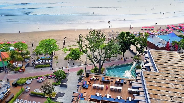 Hotel Indigo Seminyak Bali Beach