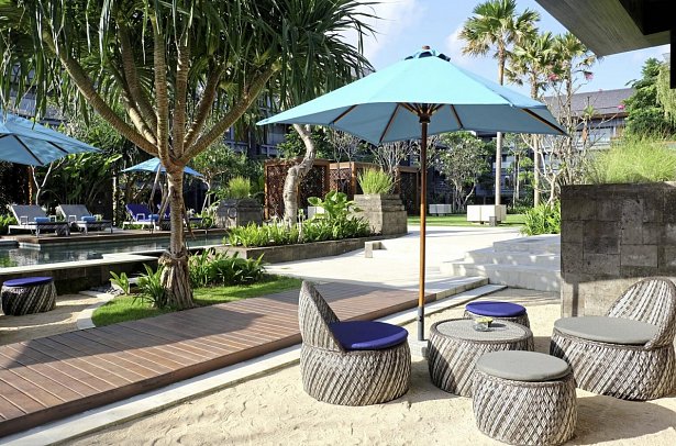 Hotel Indigo Seminyak Bali Beach