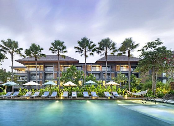 Hotel Indigo Seminyak Bali Beach