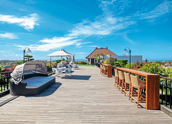 Jambuluwuk Oceano Seminyak