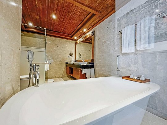 Sakti Garden Resort & Spa - Beispiel Bad Terrace Suite (Zimmercodierung WB1)