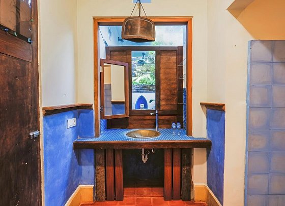 Bebek Cottage Sanur - Beispiel Bad Classic (Zimmercodierung UB1)