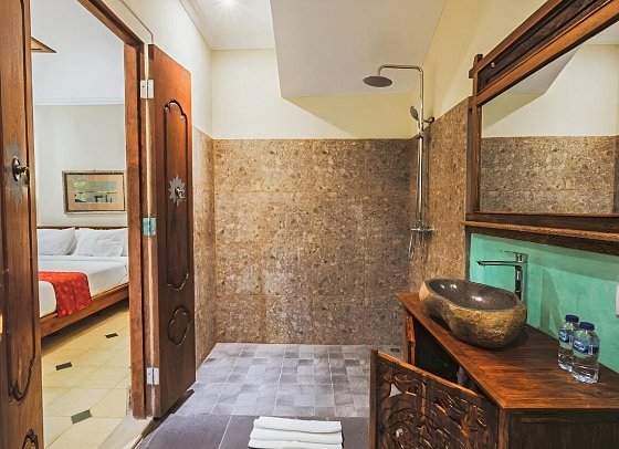 Bebek Cottage Sanur - Beispiel Bad Premier (Zimmercodierung UM1)