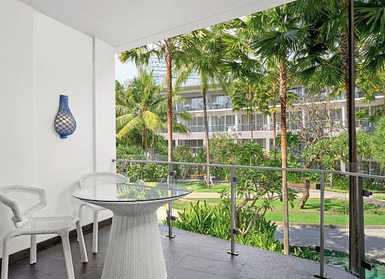 Le Meridien Bali Jimbaran - Beispiel Balkon Aqua Studio Suite Lagoon View (Zimmercodierung WBG)