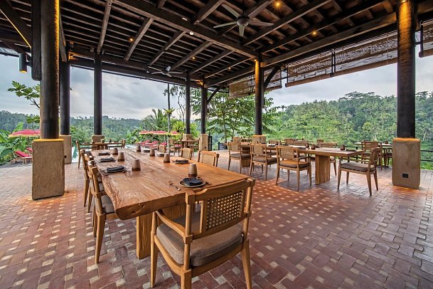 Buahan, a Banyan Tree Escape - The Open Kitchen Restaurant