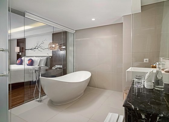 FOX Hotel Jimbaran Beach Bali - Beispiel Bad Junior Suite (Zimmercodierung JB1)