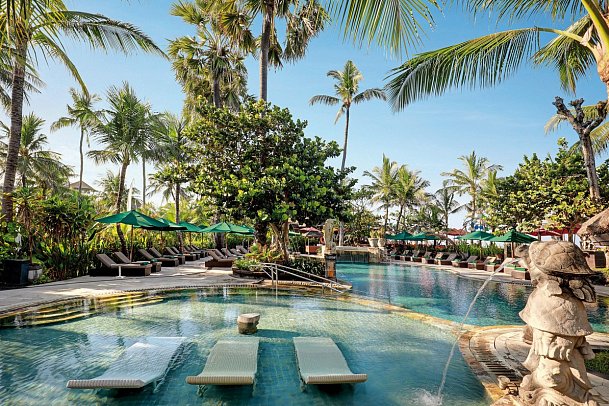 Legian Beach Hotel