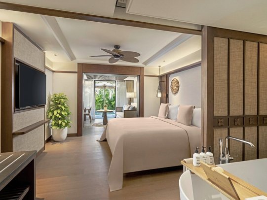Paradisus by Meliá Bali - Wohnbeispiel Junior Suite Lagoon Access (Zimmercodierungen JBQ, JB2, JIQ, JI2, JLQ & JL2)
