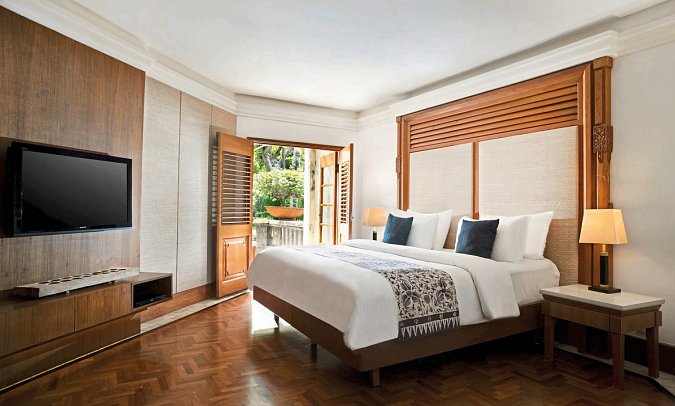 Nusa Dua Beach Hotel & Spa - Wohnbeispiel Palace Club Suite (Zimmercodierung WL1)