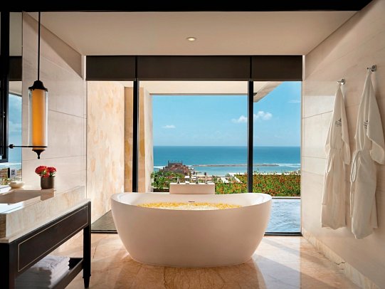 The Apurva Kempinski Bali - Beispiel Bad Cliff Private Pool Ocean Junior Suite (Zimmercodierung JBM)