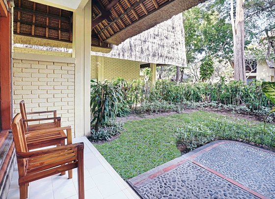 Mercure Resort Sanur - Beispiel Terrasse Superior (Zimmercodierung US1)