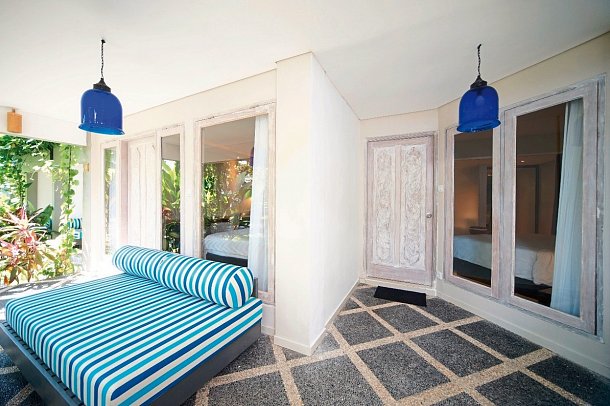 Segara Village Hotel - Beispiel Terrasse Family Deluxe (Zimmercodierung FD1)