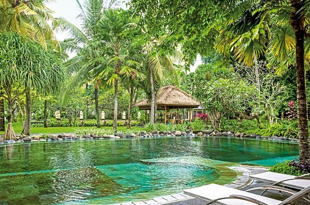 Segara Village Hotel