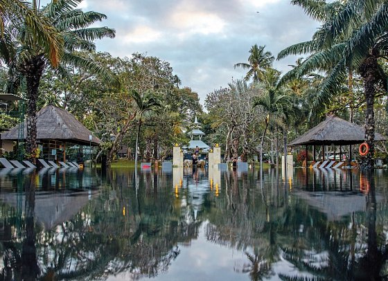 Segara Village Hotel