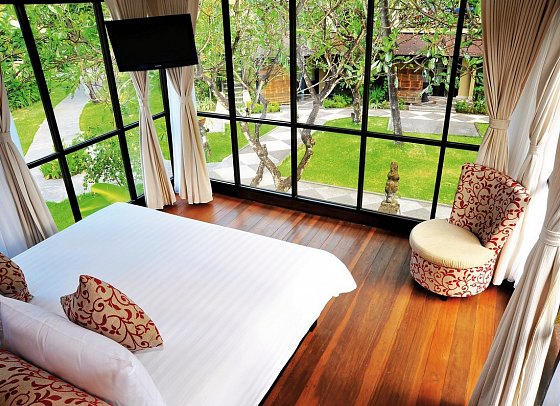 Segara Village Hotel - Wohnbeispiel Family Bungalow (Zimmercodierung BI1)