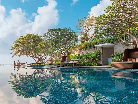 Maya Sanur Resort & Spa