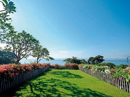 Maya Sanur Resort & Spa