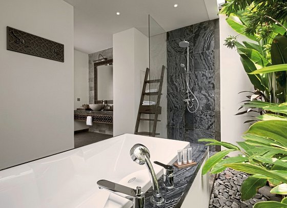 Akana Boutique Hotel Sanur - Badbeispiel Deluxe Pool Access (Zimmercodierung UDQ)