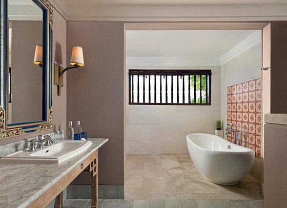 Sudamala Resort Sanur Bali - Beispiel Bad Studio Suite (Zimmercodierung WB1)