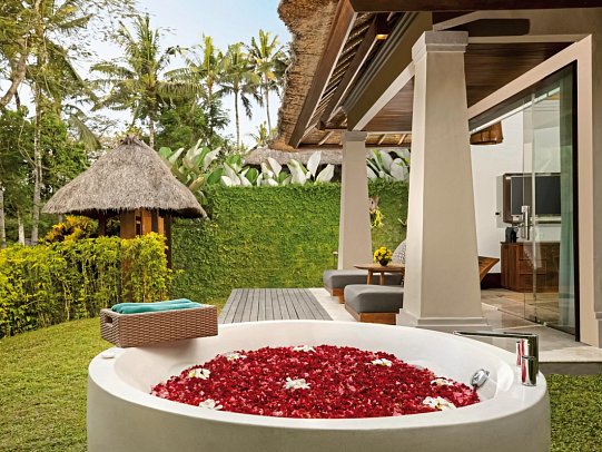 Maya Ubud Resort & Spa - Wohnbeispiel Heavenly Jacuzzi Villa (Zimmercodierung VB4)