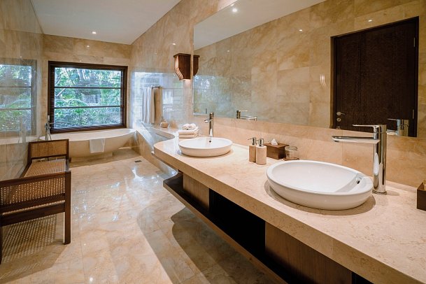 Arkamara Dijiwa Ubud - Badbeispiel Arkamara Suite Jungle (Zimmercodierung WB1)