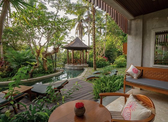 Arkamara Dijiwa Ubud - Wohnbeispiel Arkamara Pool Terrace (Zimmercodierung WBQ)