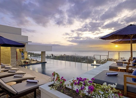 Bali Tropic Resort & Spa - Dachterrasse für Gäste des Zimmer-Typs Club