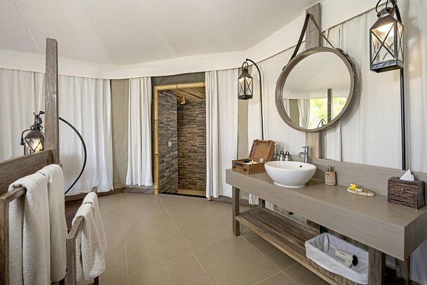 Menjangan Dynasty Resort - Beispiel Bad Beach Camp Tent Deluxe (Zimmercodierung UD1)