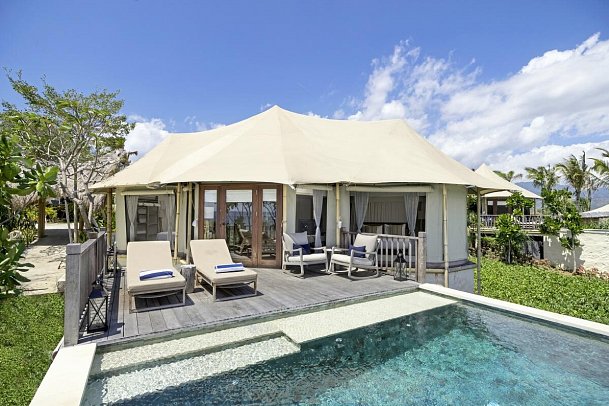 Menjangan Dynasty Resort - Beispiel Terrasse Two Bedroom Cliff Tent Villa (Zimmercodierung VB2)