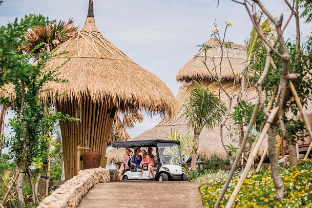 Menjangan Dynasty Resort