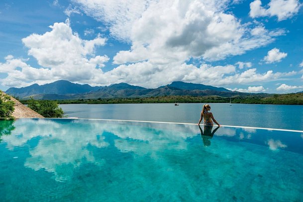 Menjangan Dynasty Resort