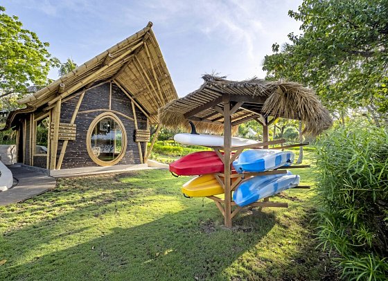 Menjangan Dynasty Resort