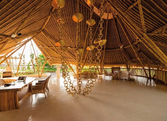 Menjangan Dynasty Resort