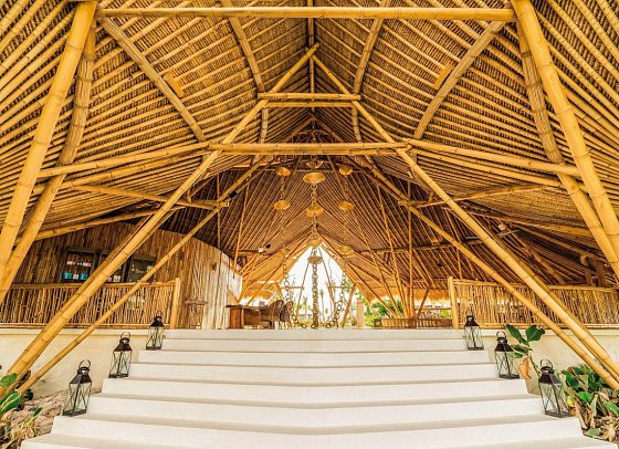 Menjangan Dynasty Resort