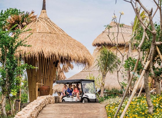 Menjangan Dynasty Resort