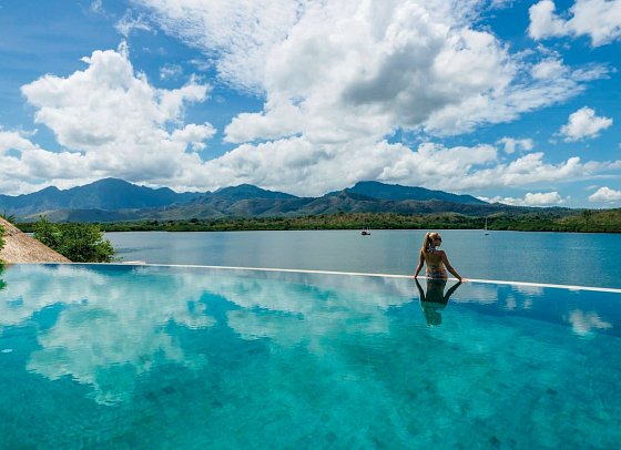 Menjangan Dynasty Resort