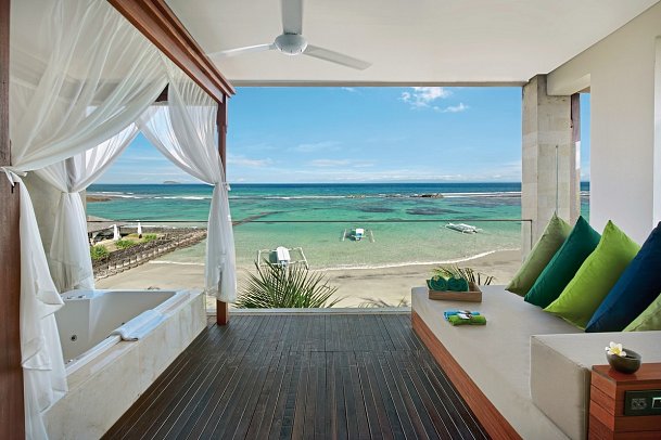 Candi Beach Resort & Spa - Beispiel Balkon Luxury Ocean View Suite (Zimmercodierung WUM)