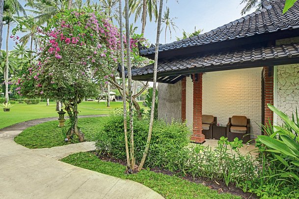 Candi Beach Resort & Spa - Beispiel Terrasse Deluxe Garden Bungalow (Zimmercodierung BDG)