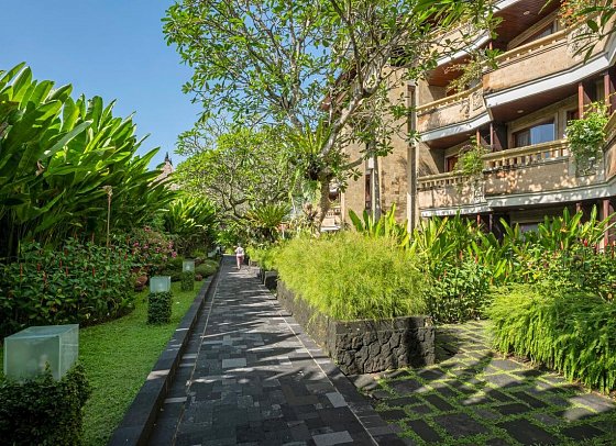 Ramayana Candidasa Beach Resort - Beispiel Aussenansicht Deluxe (Zimmercodierung UD1)