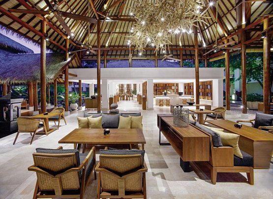 Grand Hyatt Bali - Grand Club Lounge