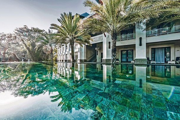 Puri Santrian - Beispiel Poolbereich Premier Deluxe (Zimmercodierung UM2)