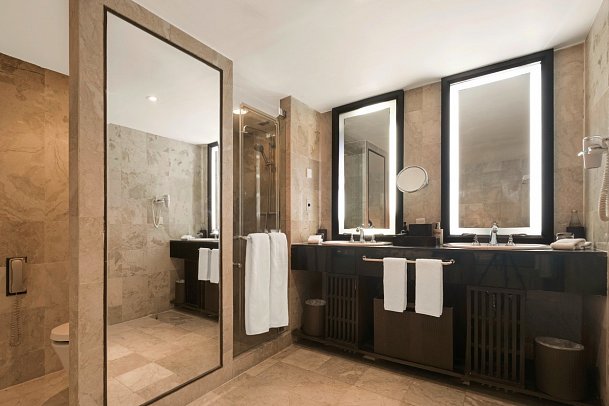 Ayodya Resort Bali - Beispiel Bad Ayodya Suite Garden (Zimmercodierung WL1)