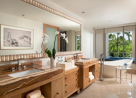 The Mulia, Mulia Resort & Villas Nusa Dua Bali - Beispiel Bad The Earl Suite Garden View (Zimmercodierung W1G)