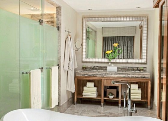 The Mulia, Mulia Resort & Villas Nusa Dua Bali - Badbeispiel (Zimmercodierung UB1)