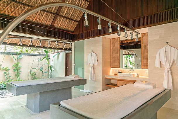 REVIVO Wellness Resort Nusa Dua Bali