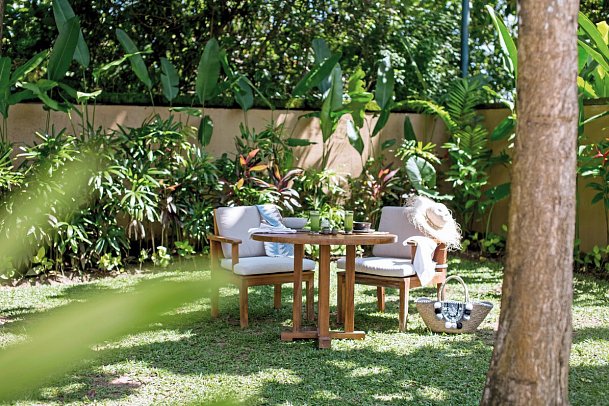 REVIVO Wellness Resort Nusa Dua Bali - Beispiel Außenbereich Garden Suite (Zimmercodierung WBG)