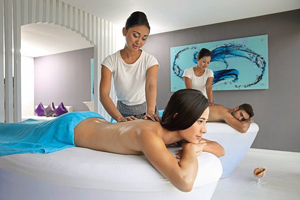 Double-Six Luxury Hotel